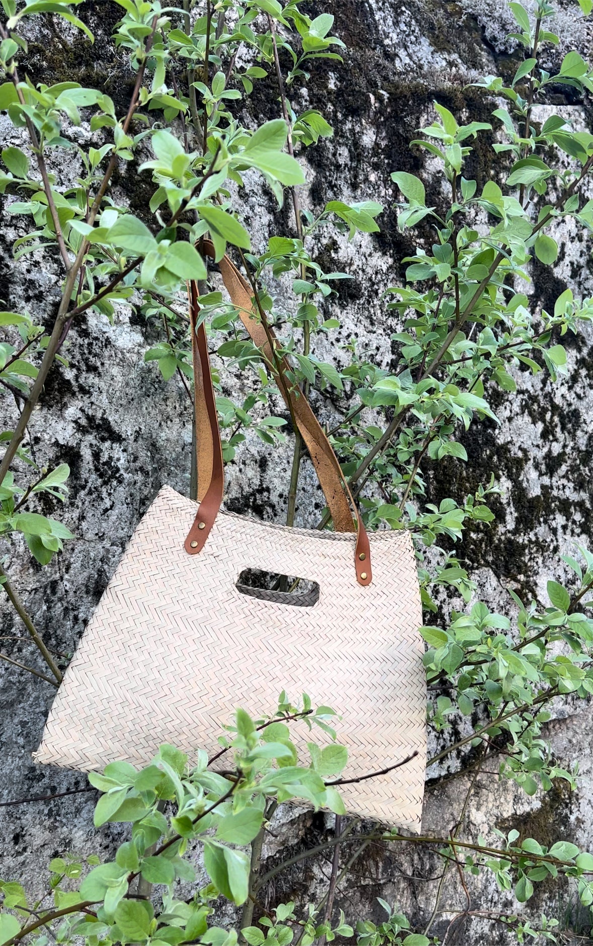 Stråveske (Stil: uten sidehåndtak)